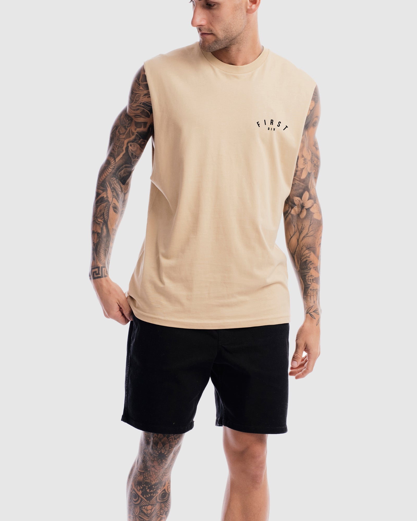 Mens Core Crest Tank - Camel