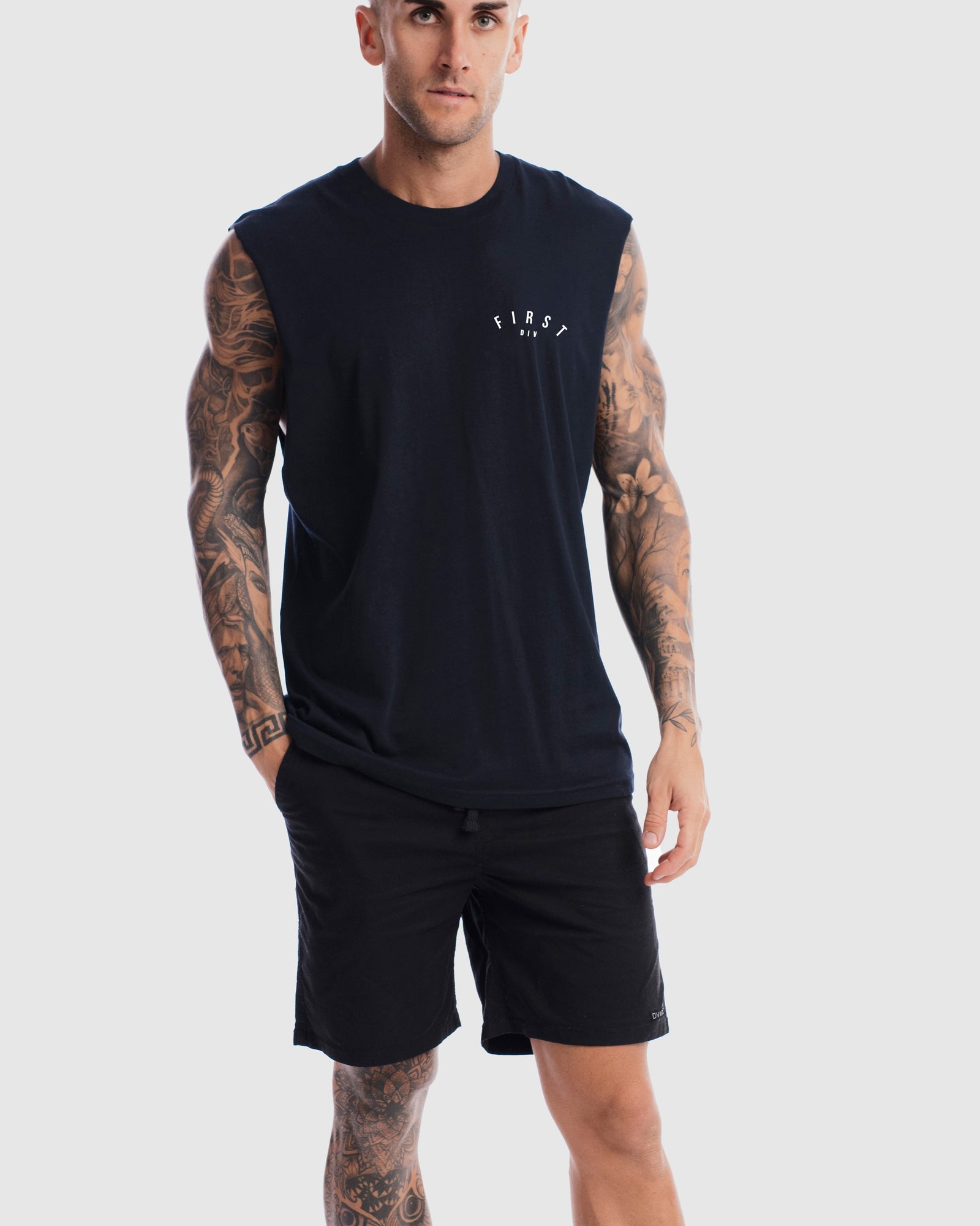 Mens Core Crest Tank - Ink