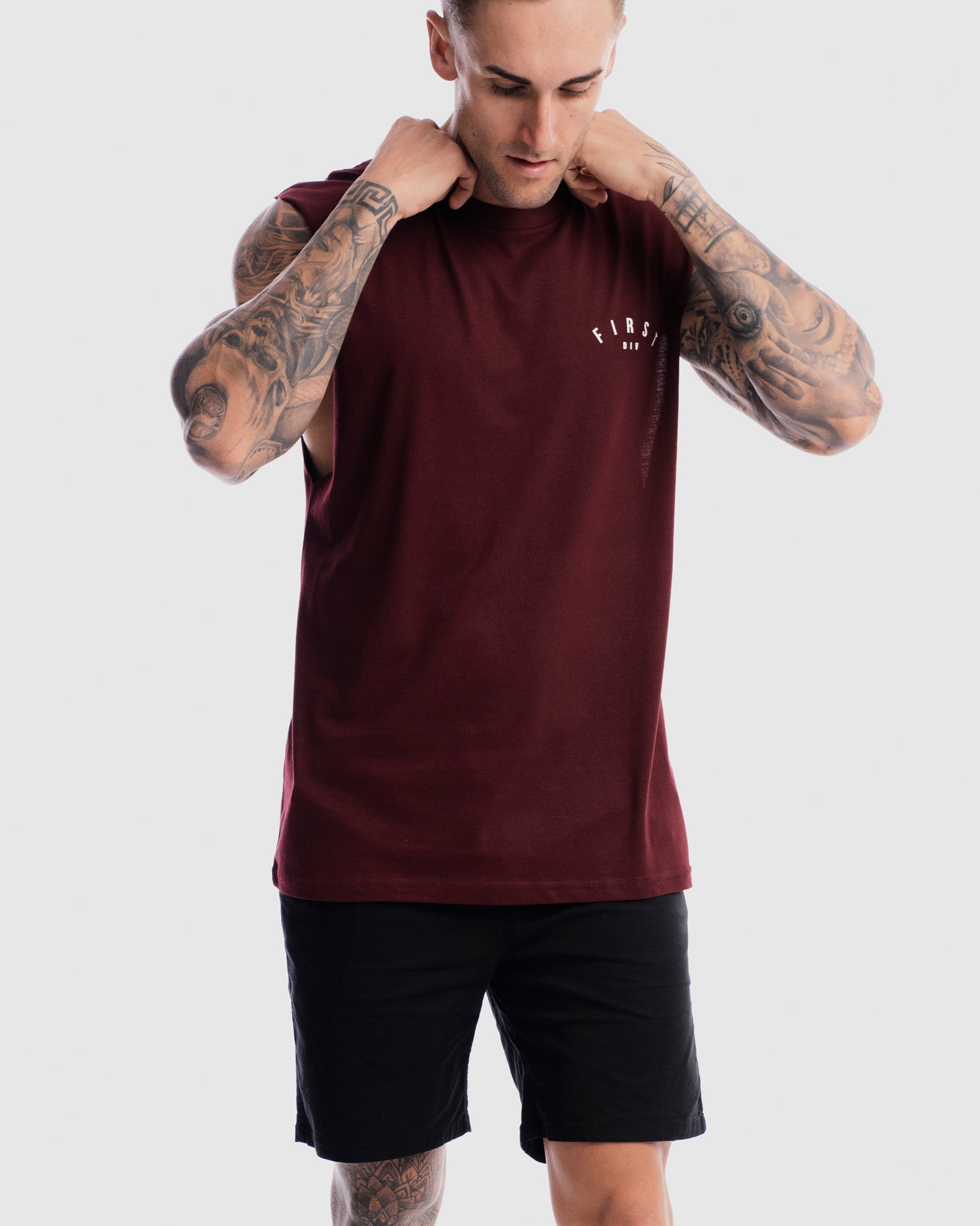 Mens Core Crest Tank - Ox