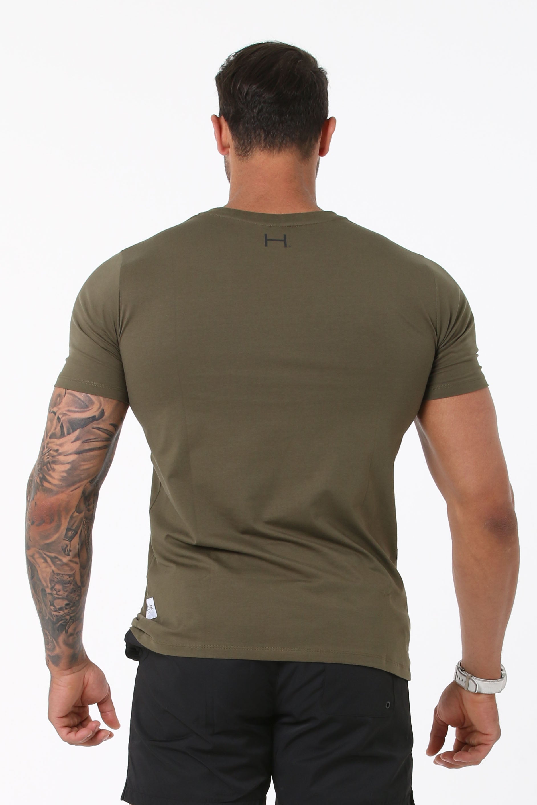 Reach Tee - Khaki