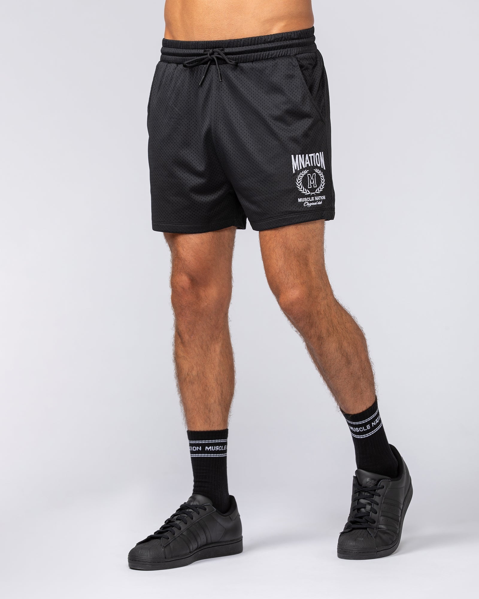 Heritage Crest Lay Up 3.5" Shorts - Black