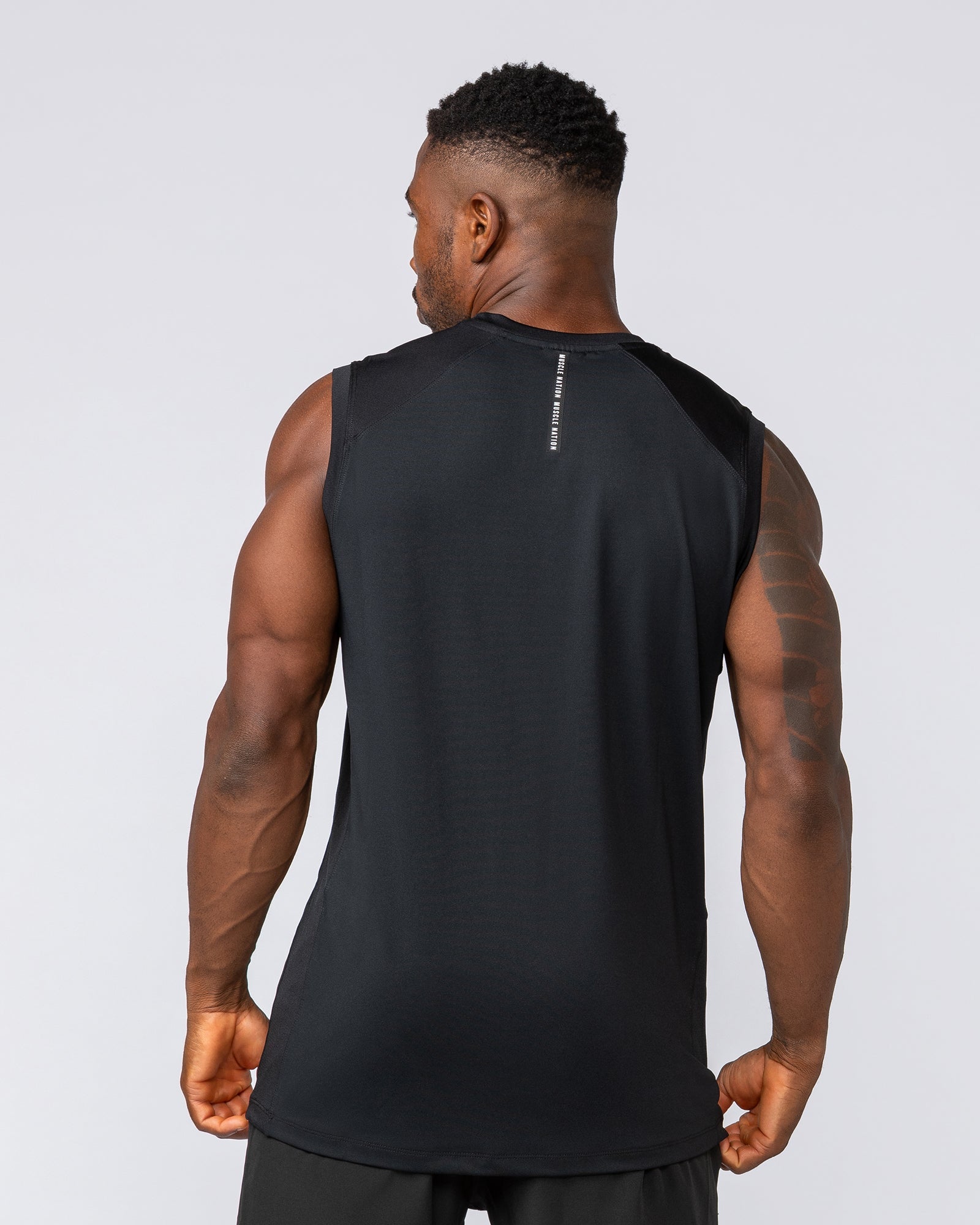 Ventilation Tank - Black