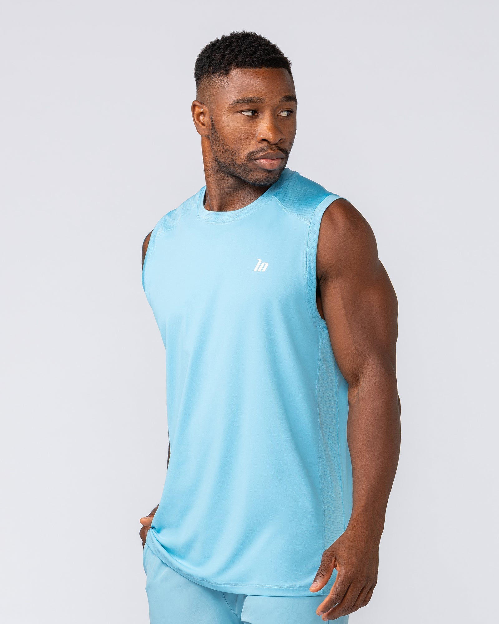 Ventilation Tank - Light Blue